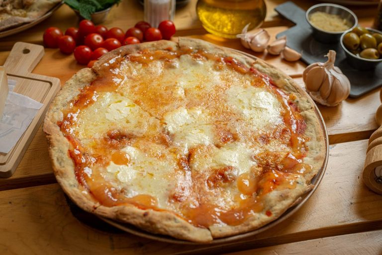 pizza burrata stefanos bistro getsemani cartagena centro historico