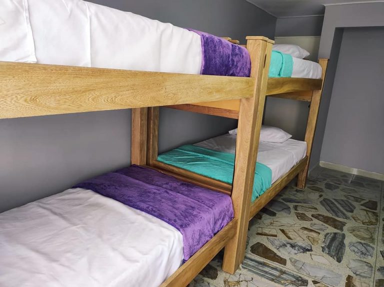 key west hostel laureles la 70 medellin - hoteles colombia hostales 008