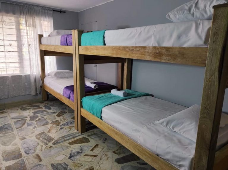 key west hostel laureles la 70 medellin - hoteles colombia hostales 009